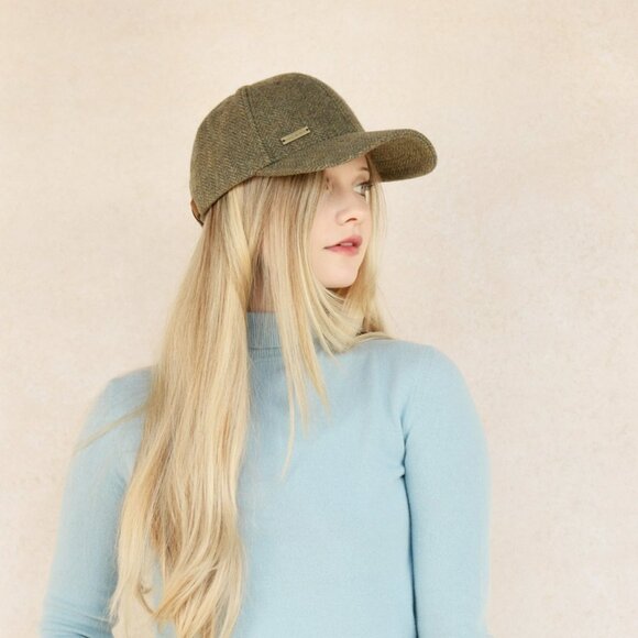 LORNA MURRAY - LOCH TAY WEEKEND WOOL CAP - Picture 2 of 4